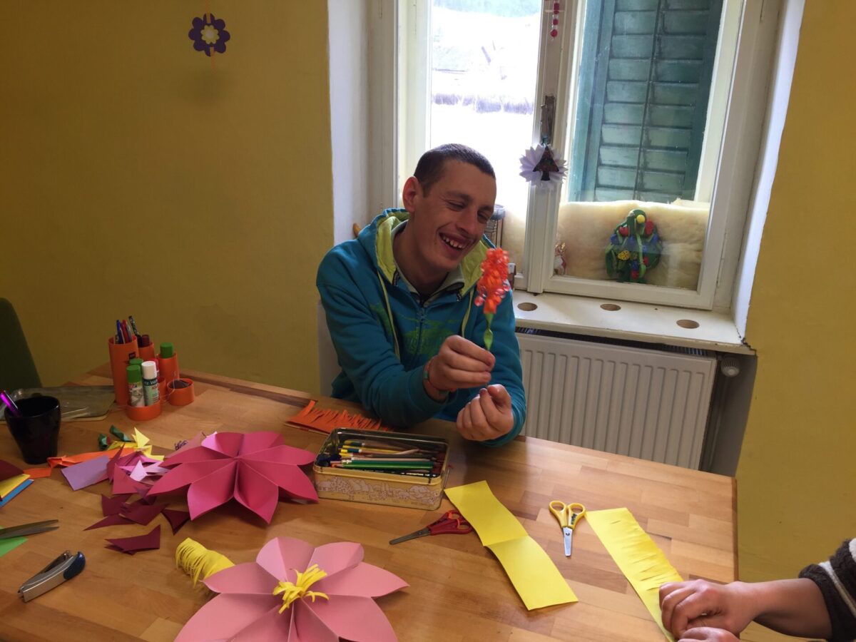 Catalin in der Tagesstätte in Soars